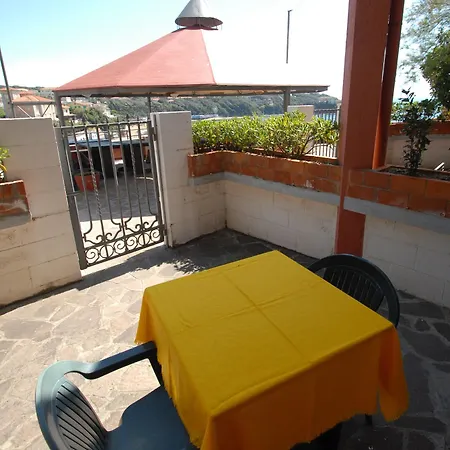 Baia Del Sorriso Hotel 3*