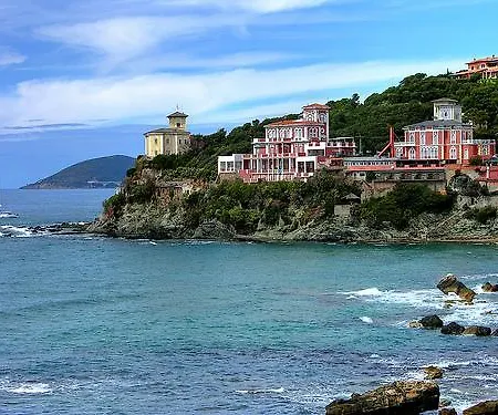 Baia Del Sorriso 3* Castiglioncello