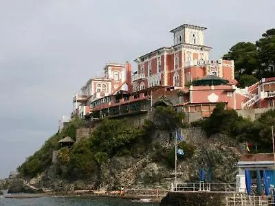Baia Del Sorriso Hotel 3*