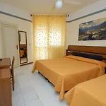 Hotel Baia Del Sorriso 3*