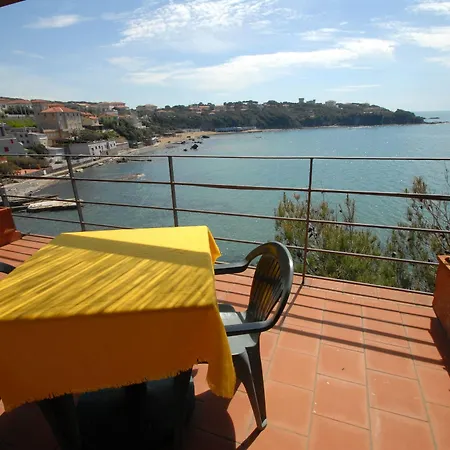 Hotel Baia Del Sorriso